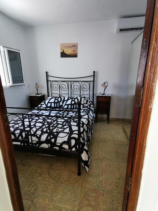 Casa Rural Juan Y Juana Canino Tejeda  Esterno foto